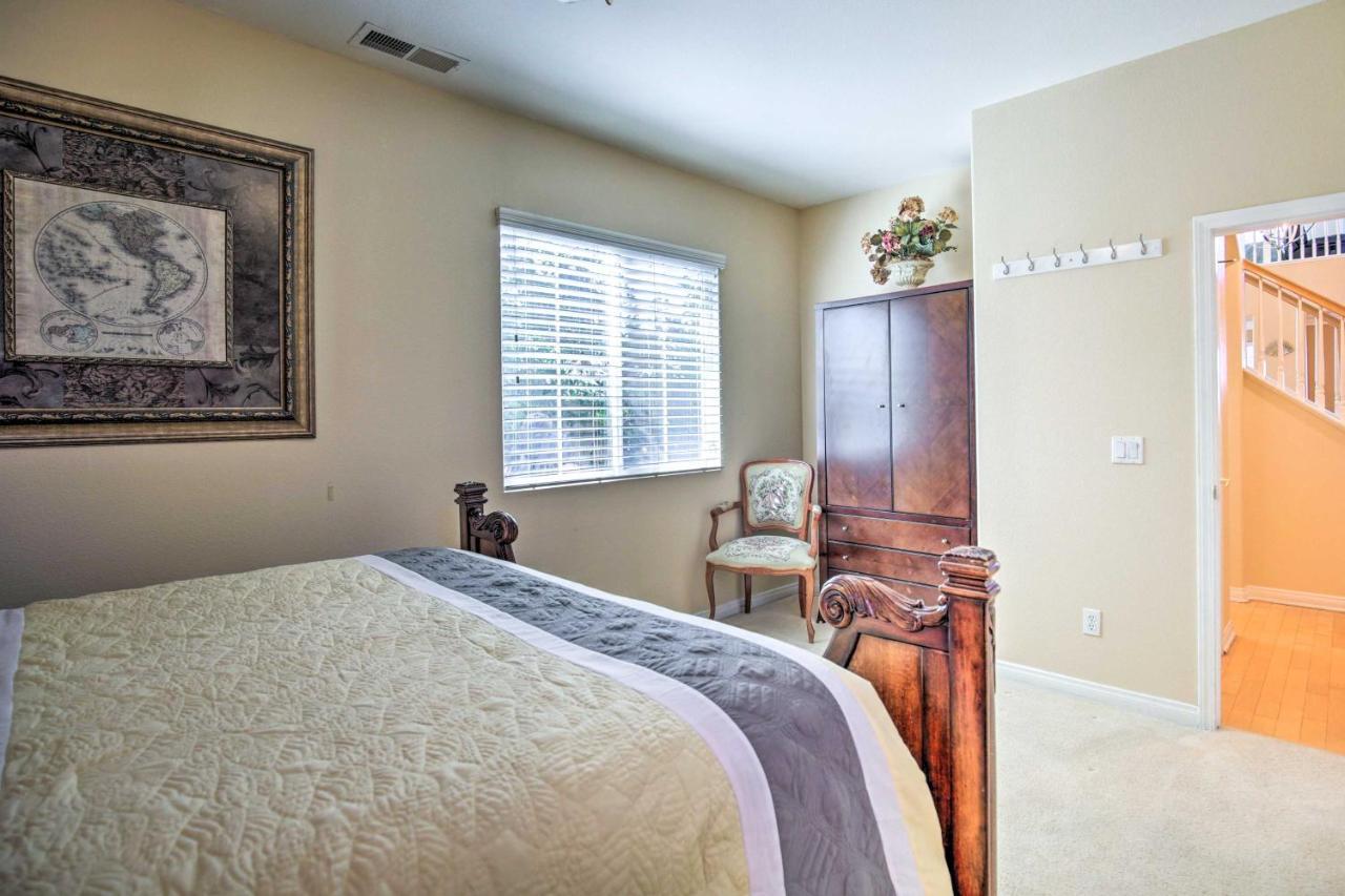 Holiday home Luxury With Pool, And Views! San Diego