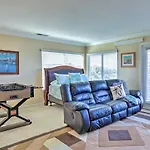 Luxury San Diego Home With Pool, Spa And Views!