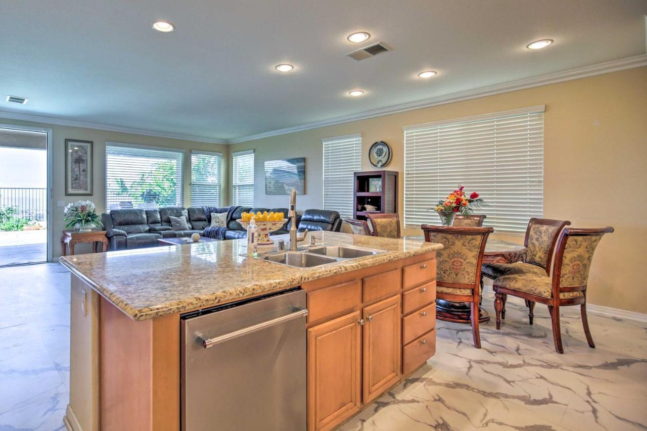Luxury With Pool, And Views! * San Diego